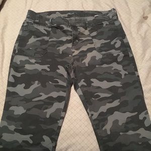 Old Navy Camo jeans